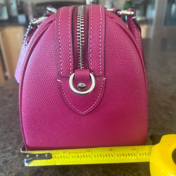 Coach Leather Women's Bag - Picture 11 of 13